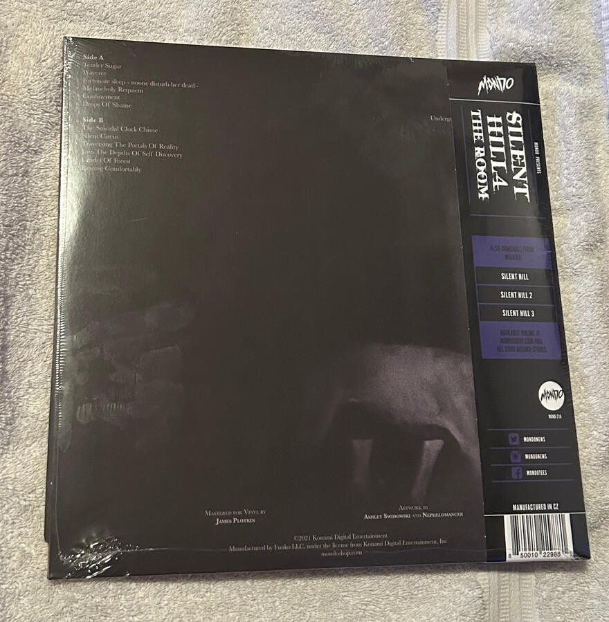 Silent Hill 4 Vinyl Echo (Back) Silent Hill 4 Vinyl Echo (Back)