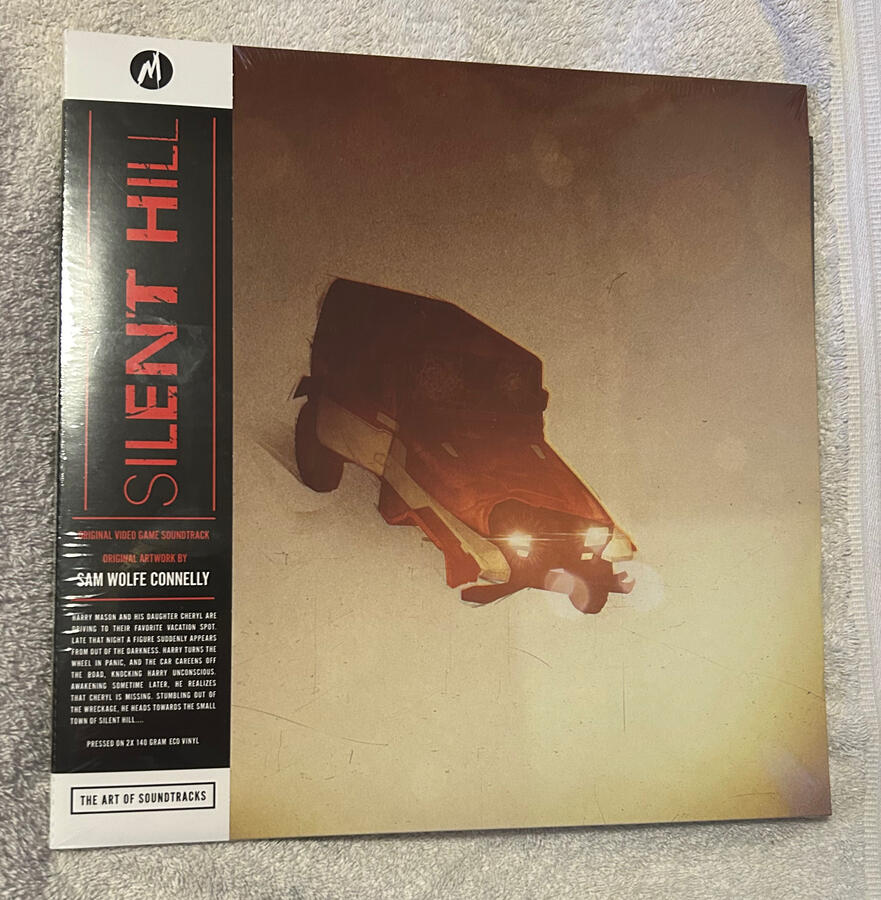 Silent Hill Vinyl Eco (Front) Silent Hill Vinyl Eco (Front)