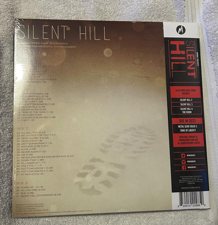 Silent Hill Vinyl Eco (Back) Silent Hill Vinyl Eco (Back)